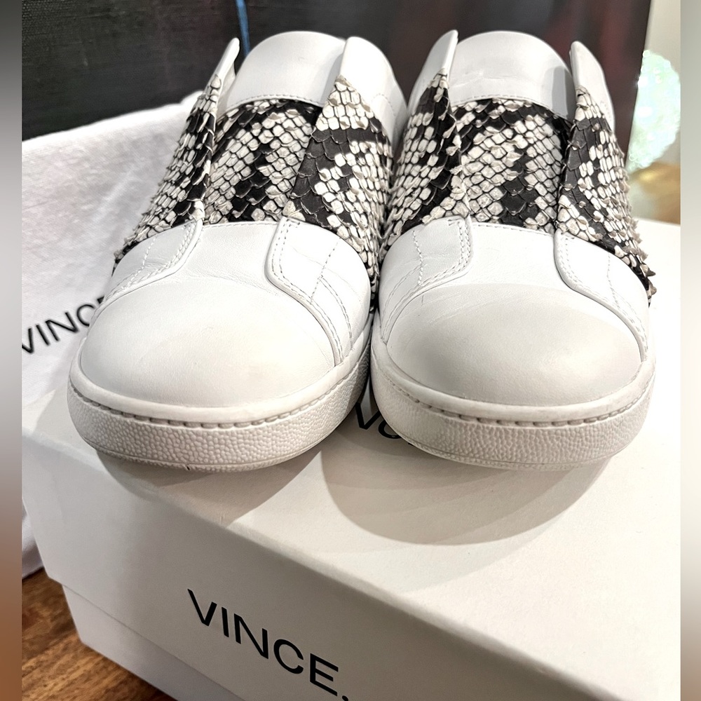 Vince Vista White & Python Sneaker Size 6.5 - with original box and dust cover